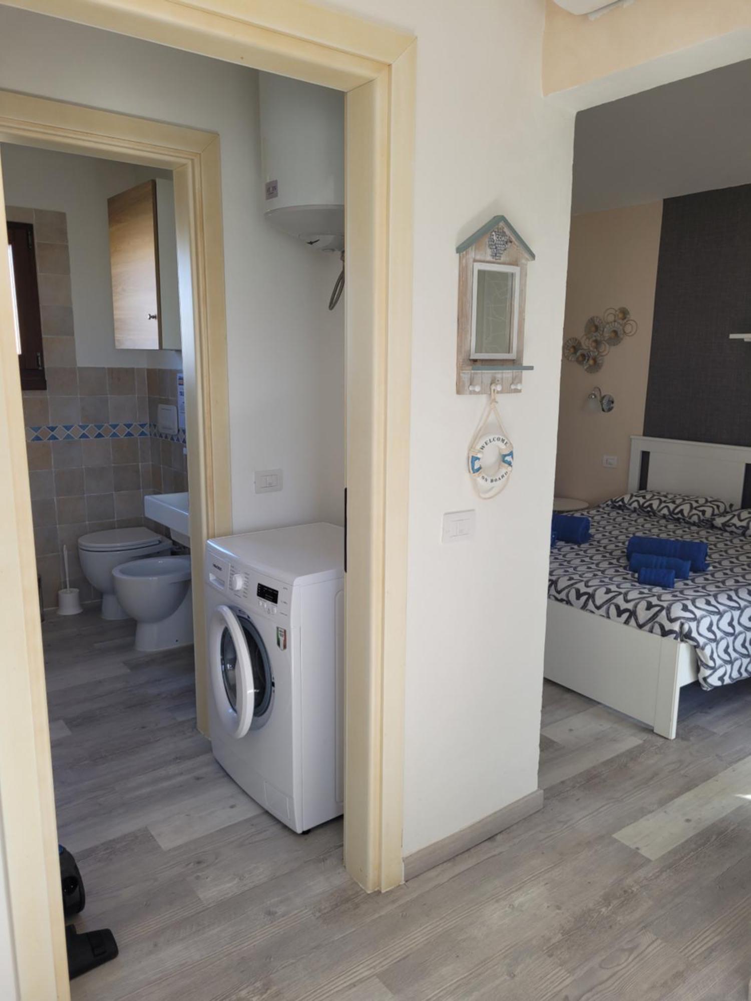 Surf House Mirice Apartment Vignola Mare Екстериор снимка