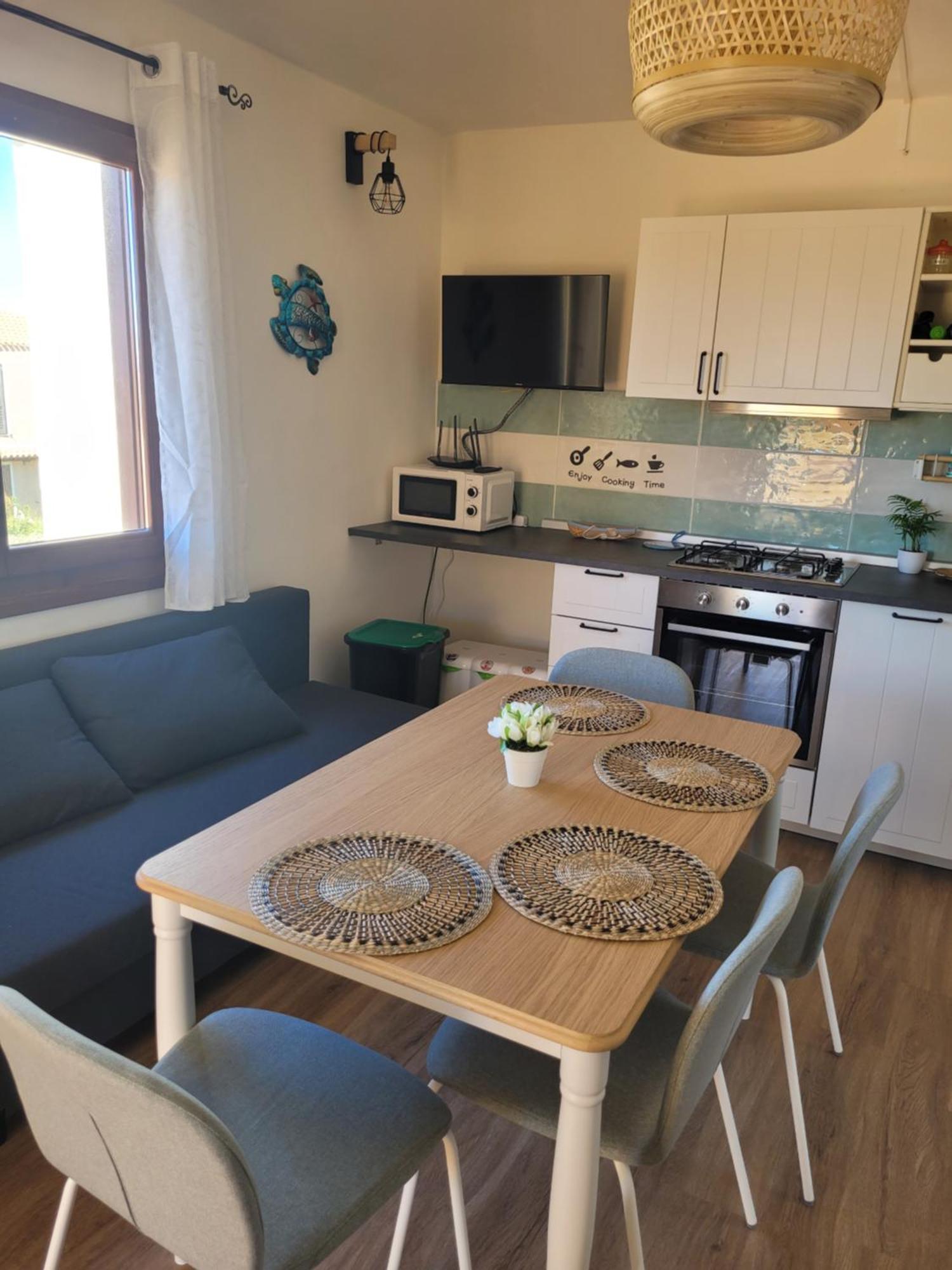 Surf House Mirice Apartment Vignola Mare Екстериор снимка